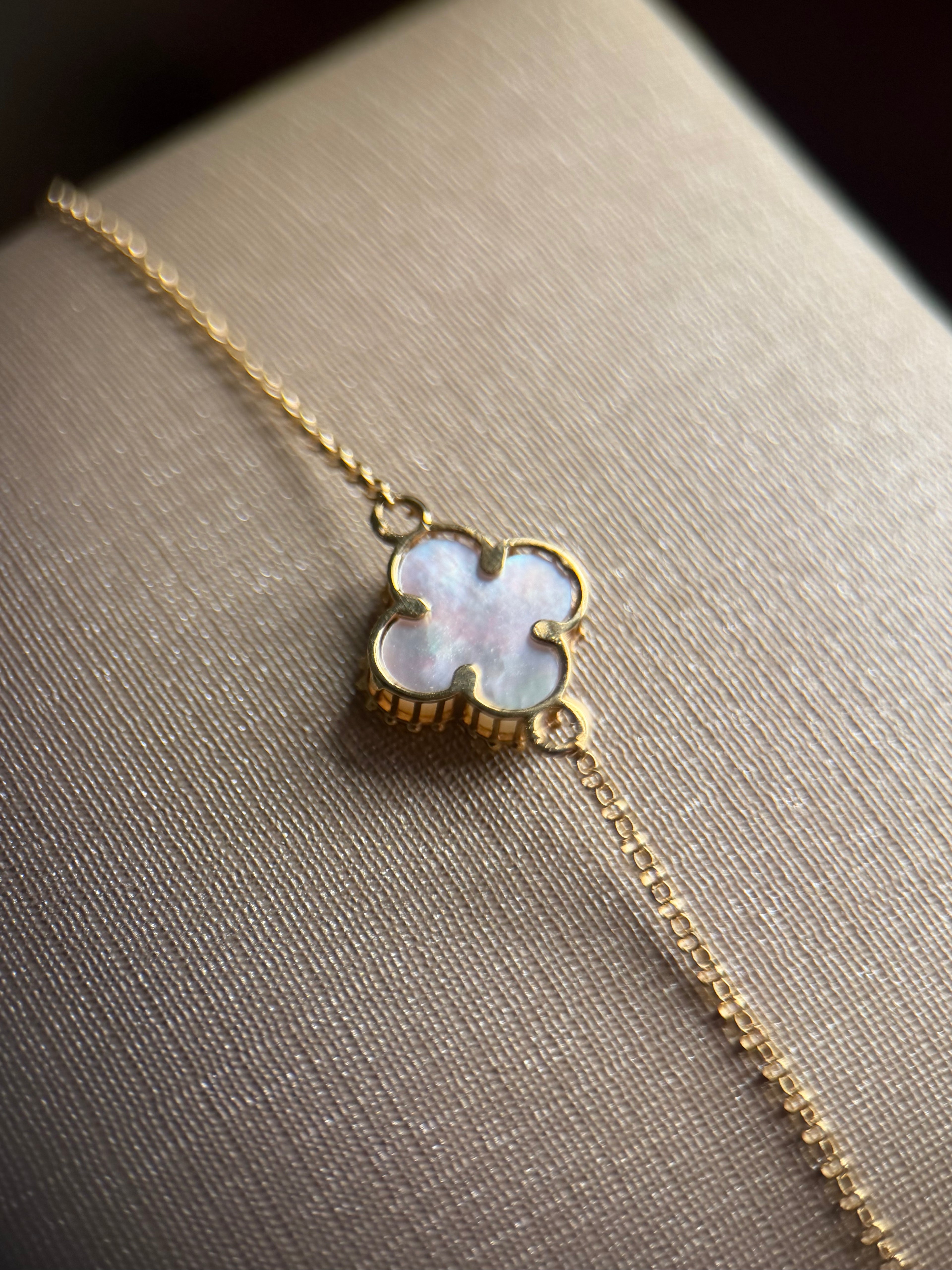 Pulsera Trebol Paz