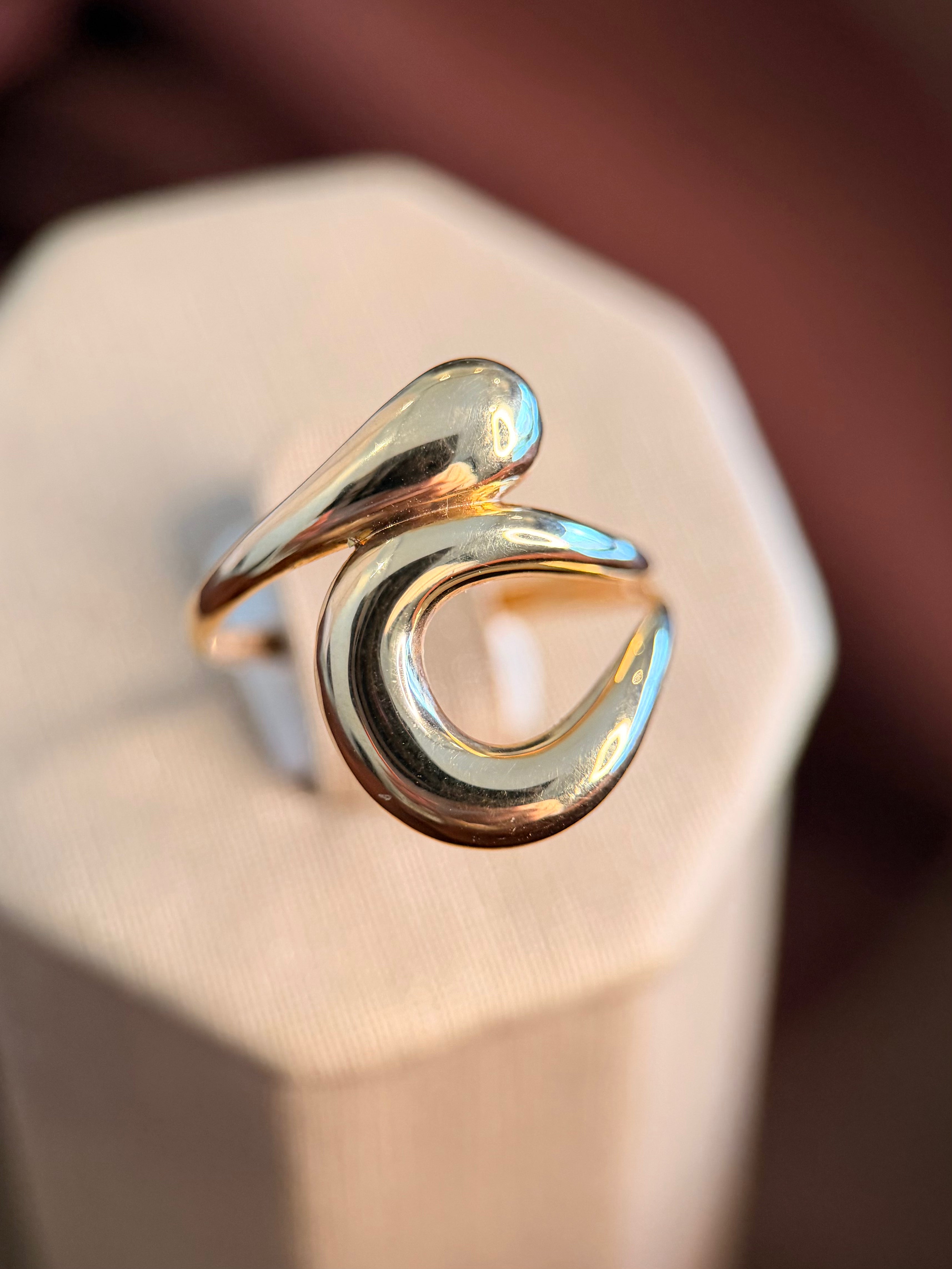 Anillo Aura