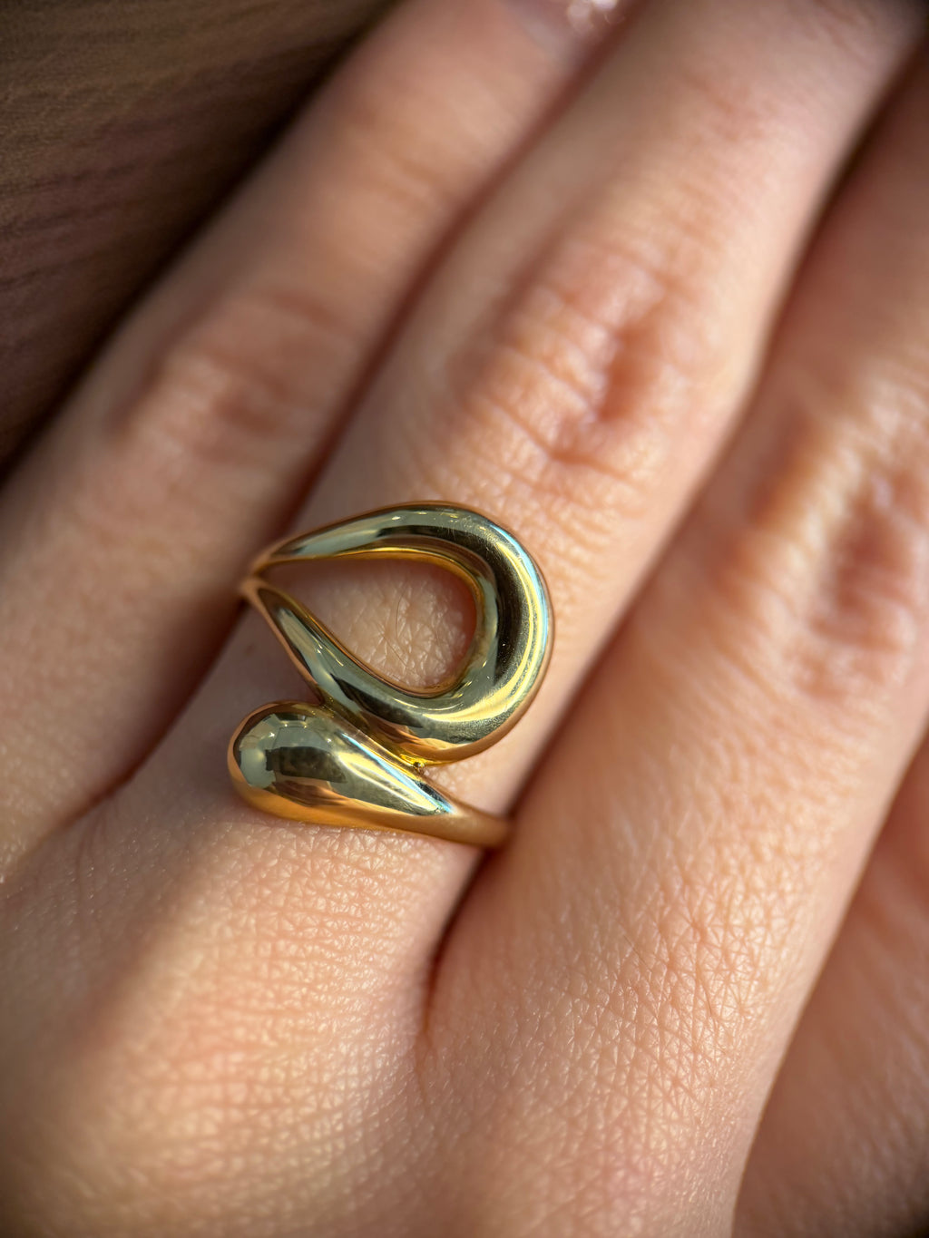 Anillo Aura
