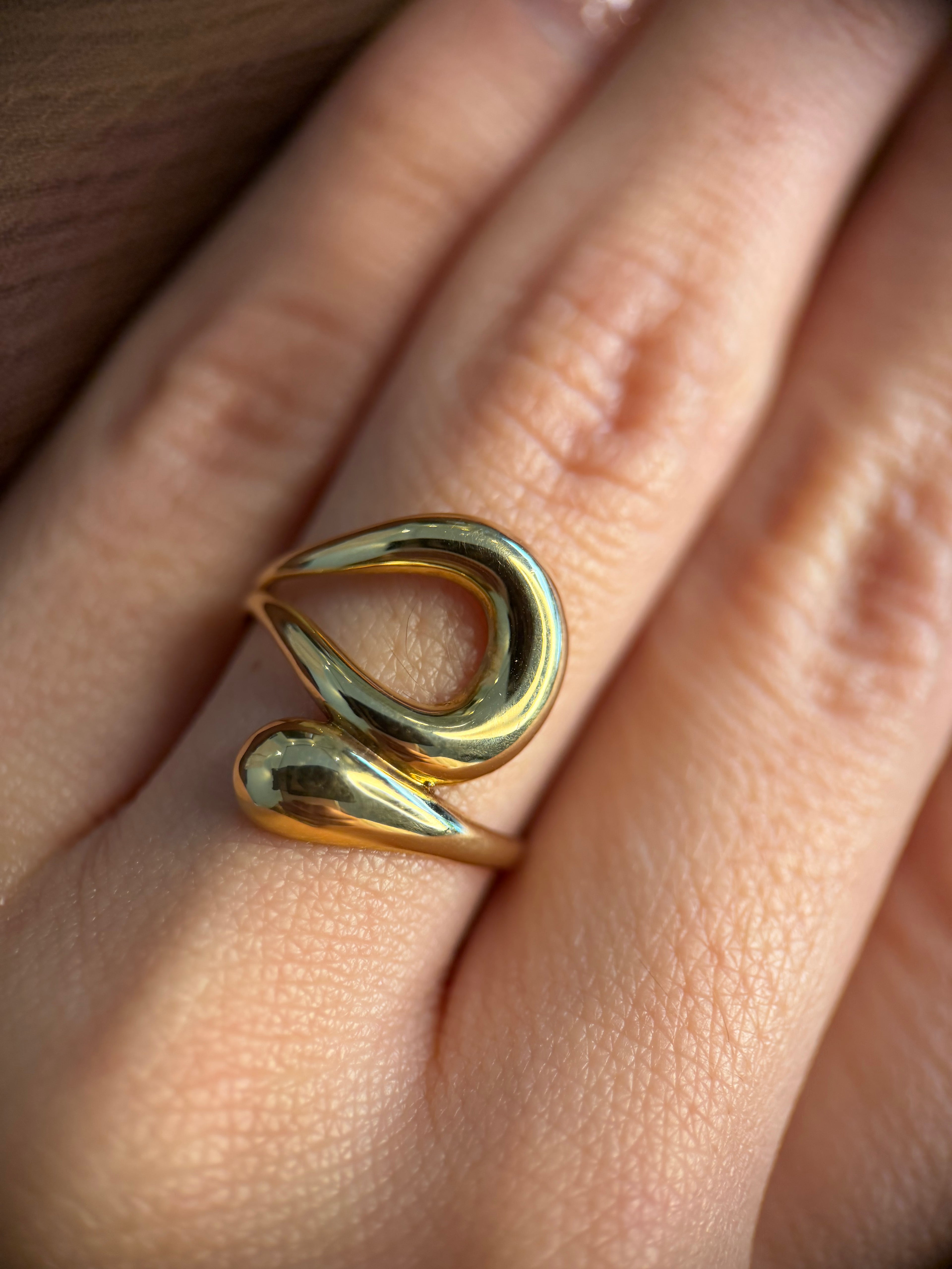 Anillo Aura
