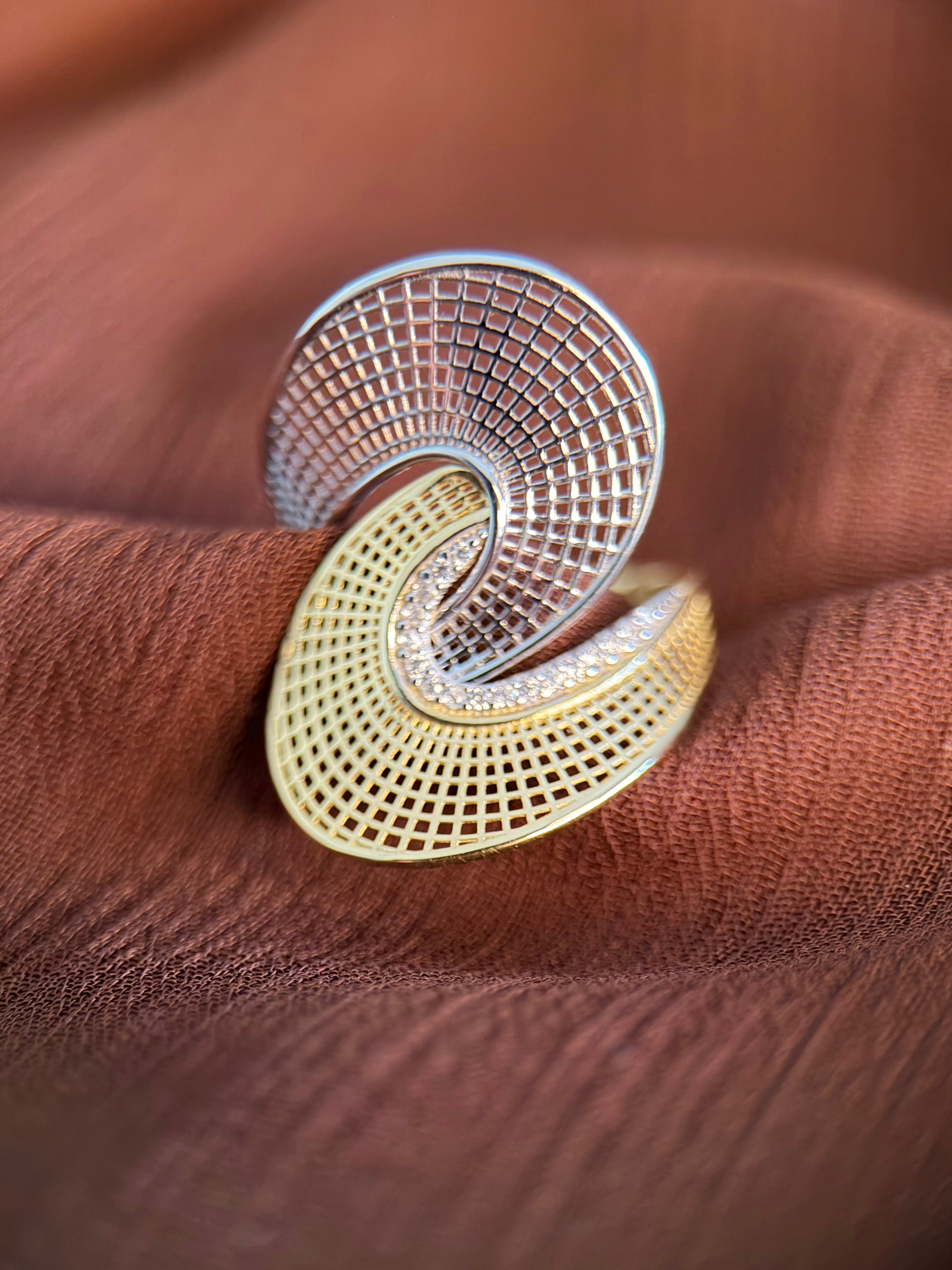 Anillo Infinito Aureo