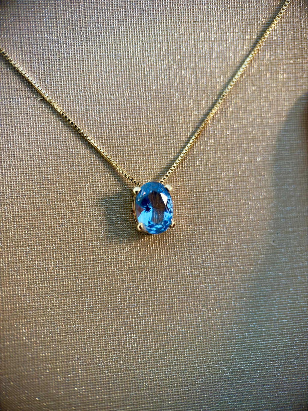 Collar Blue Élégance