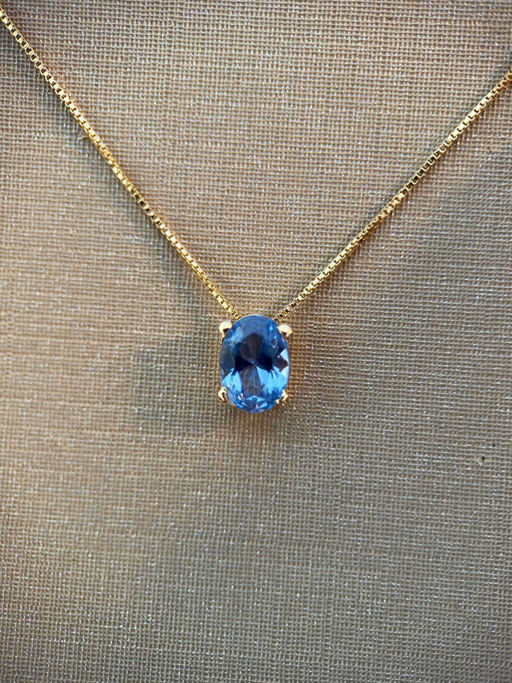 Collar Blue Élégance