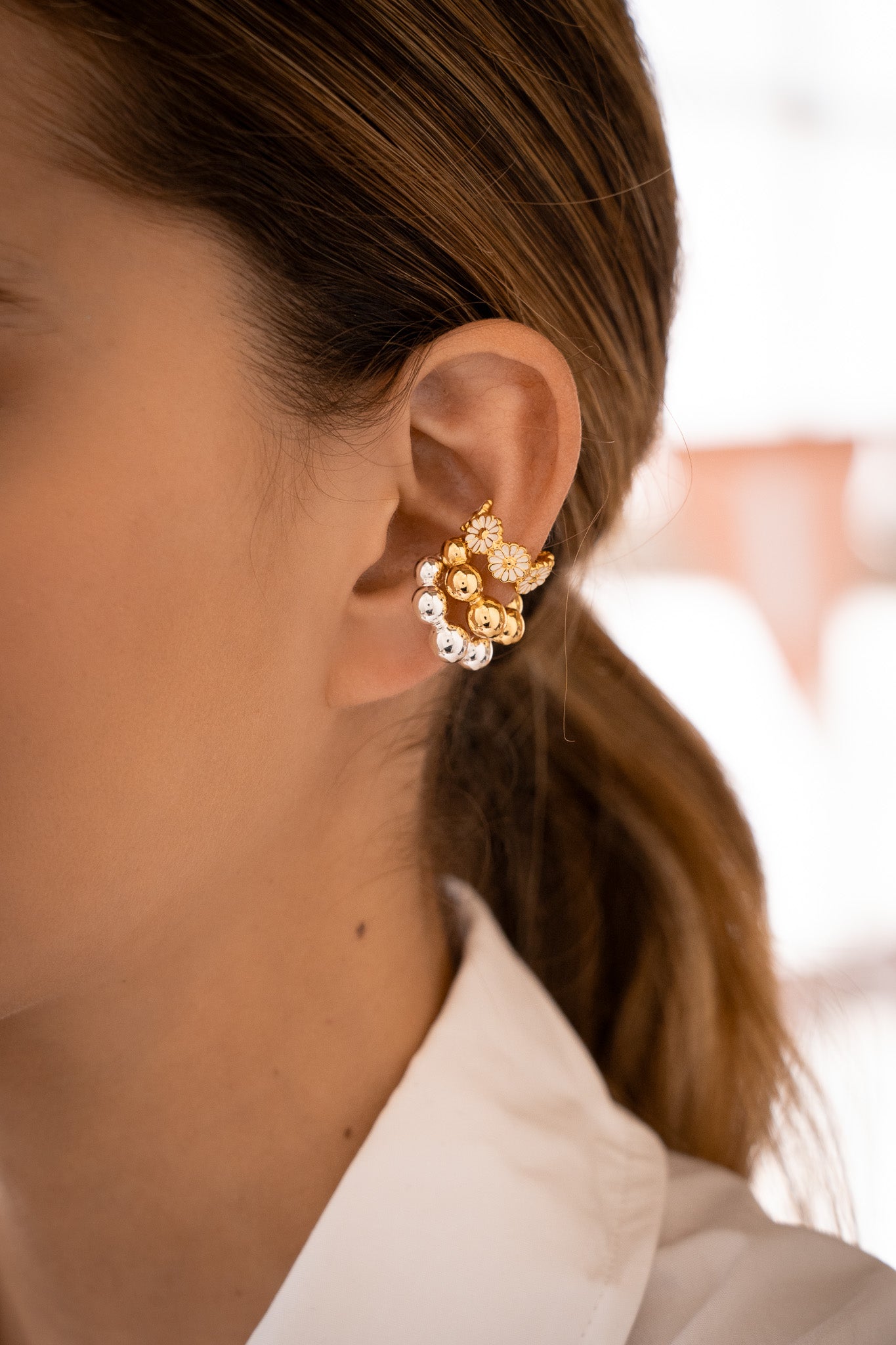 Set De 1 Par de Candongas Y 1 Earcuff Gold