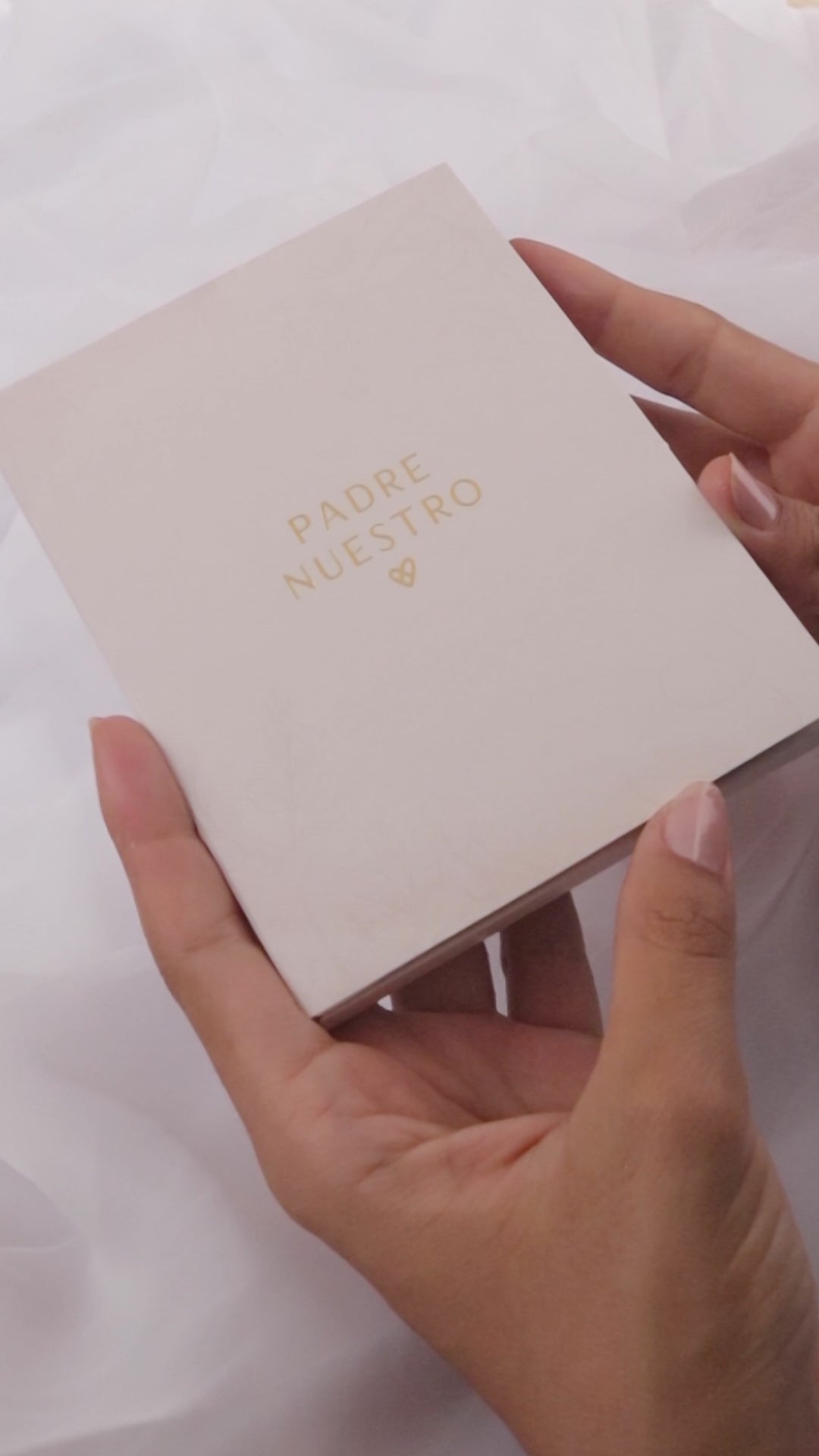 Pulsera Padre Nuestro + caja especial