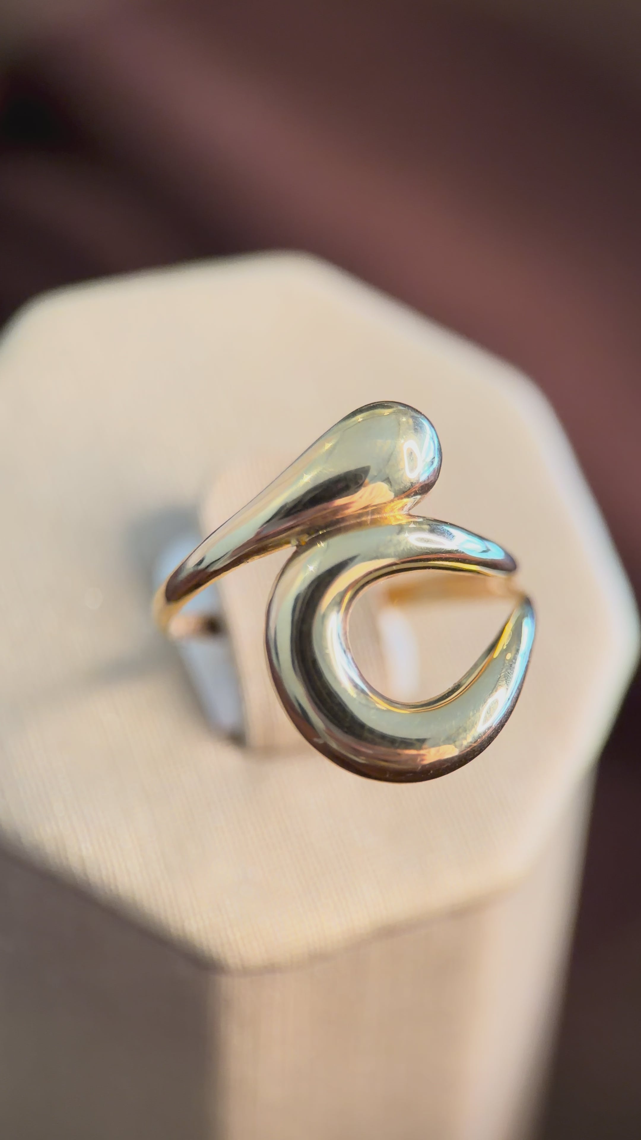 Anillo Aura