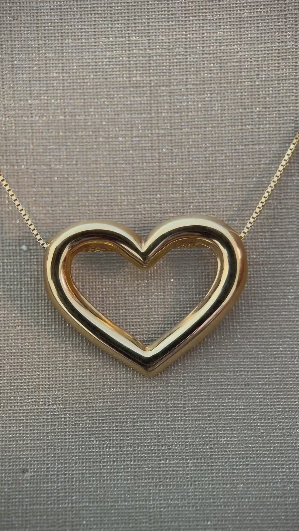 Collar Heart Éternel