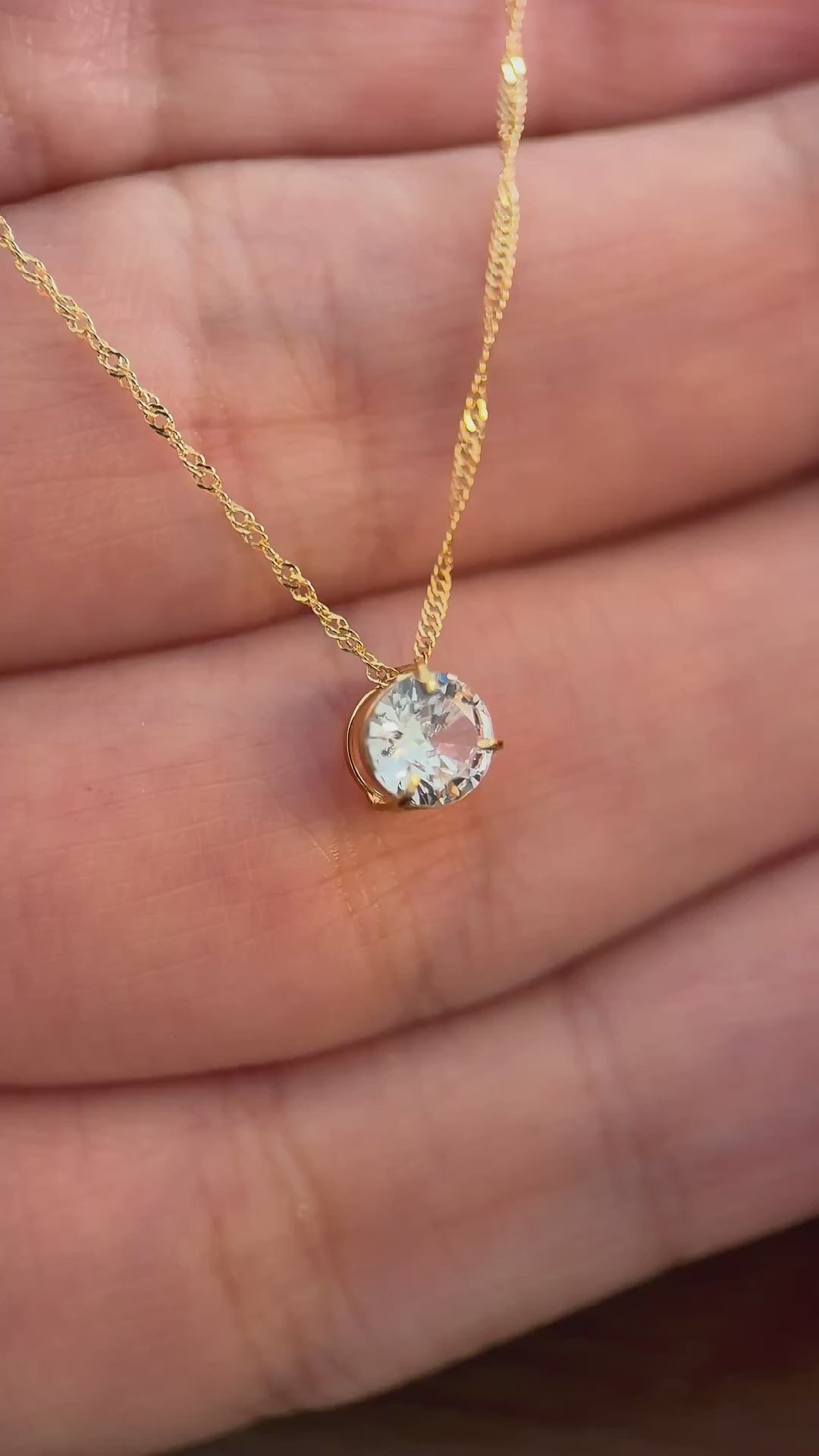 Collar Solitaire Lumière